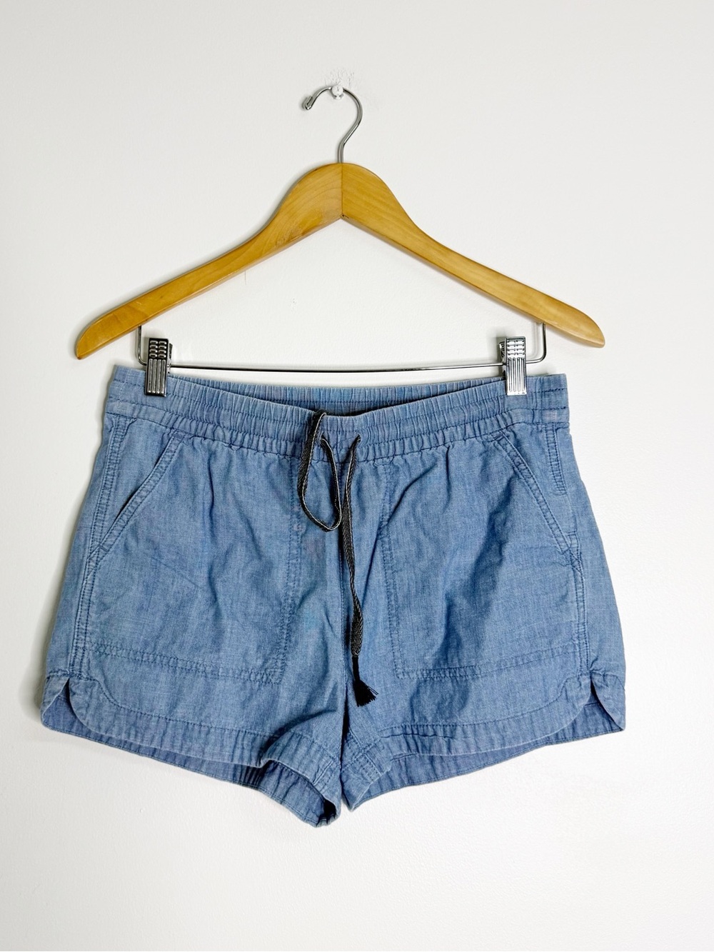 J.Crew Chambray Pull-On Shorts XS Blue 100% Cotton Elastic Waist Casual